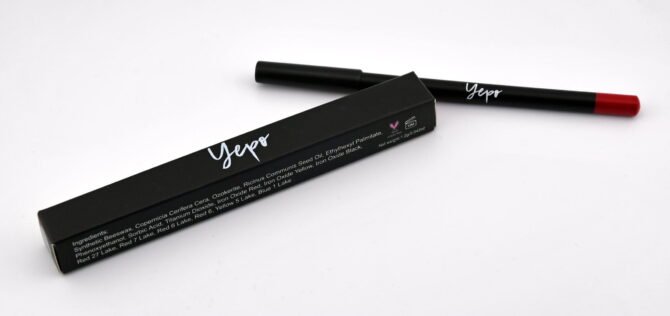 Vegan Lip Liner : Cranberry Spice - Image 2