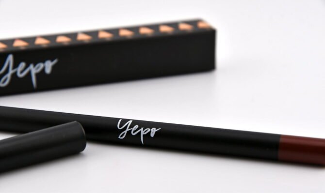 Vegan Lip Liner : Tootsie - Image 4